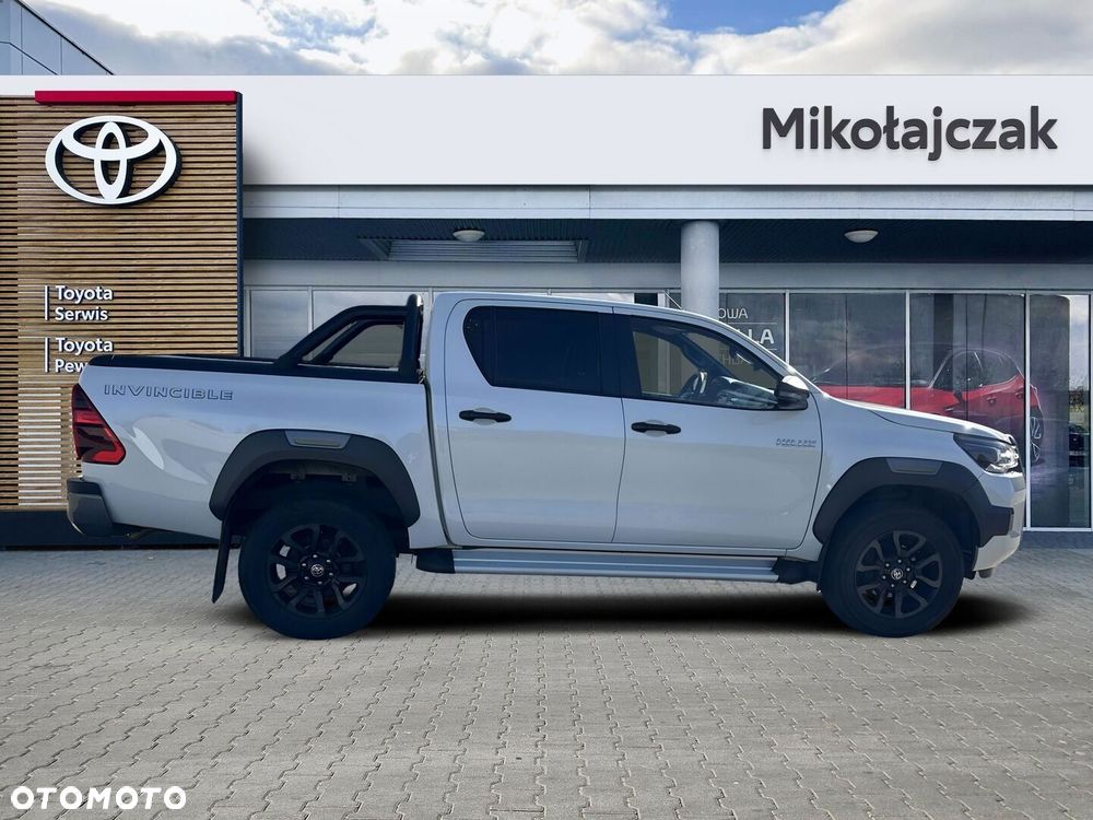 Toyota Hilux 2.8 D-4D Double Cab Invincible 4x4 - 11