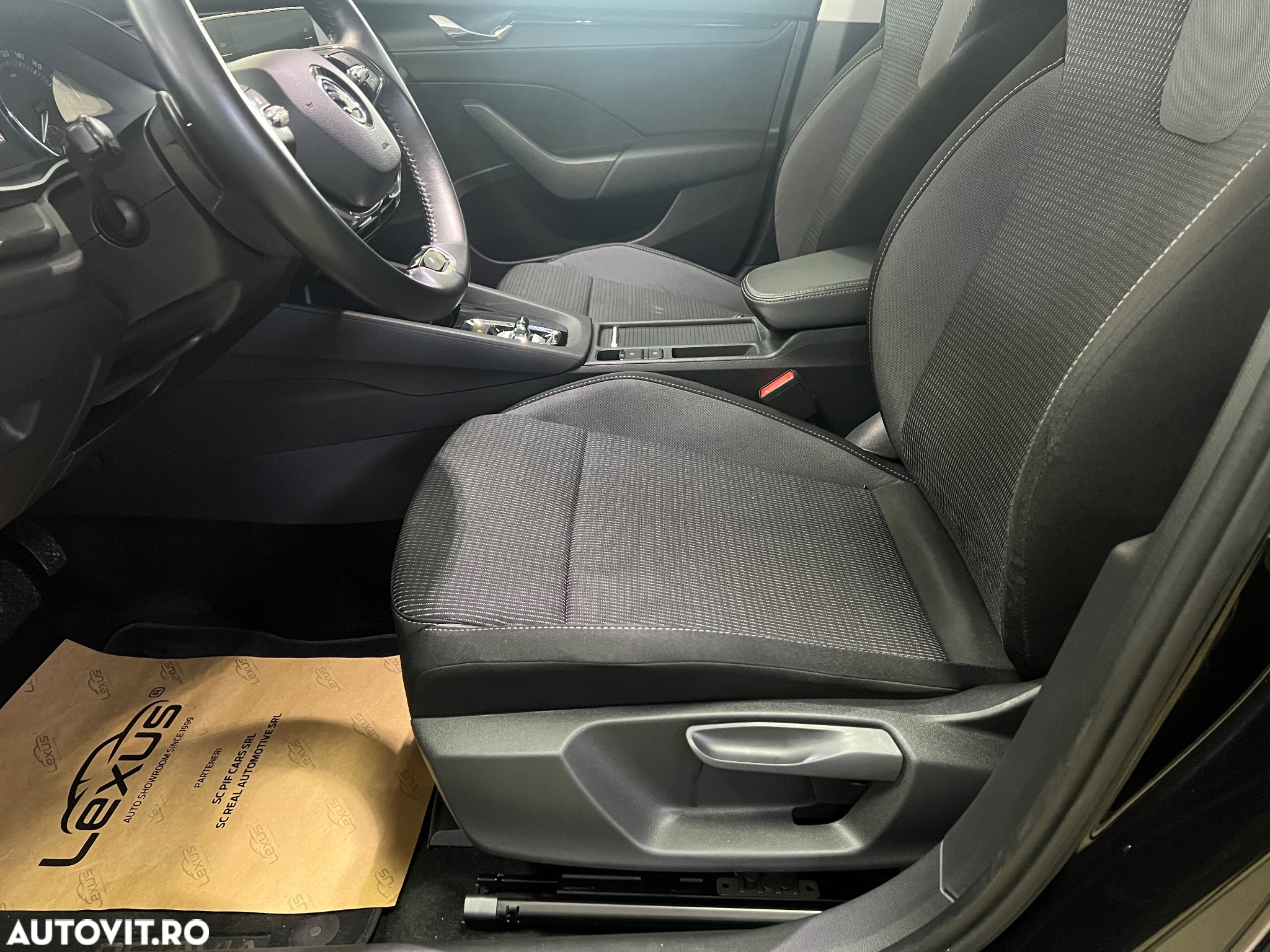 Skoda Octavia 1.5 TSI DSG MHEV Ambition - 21