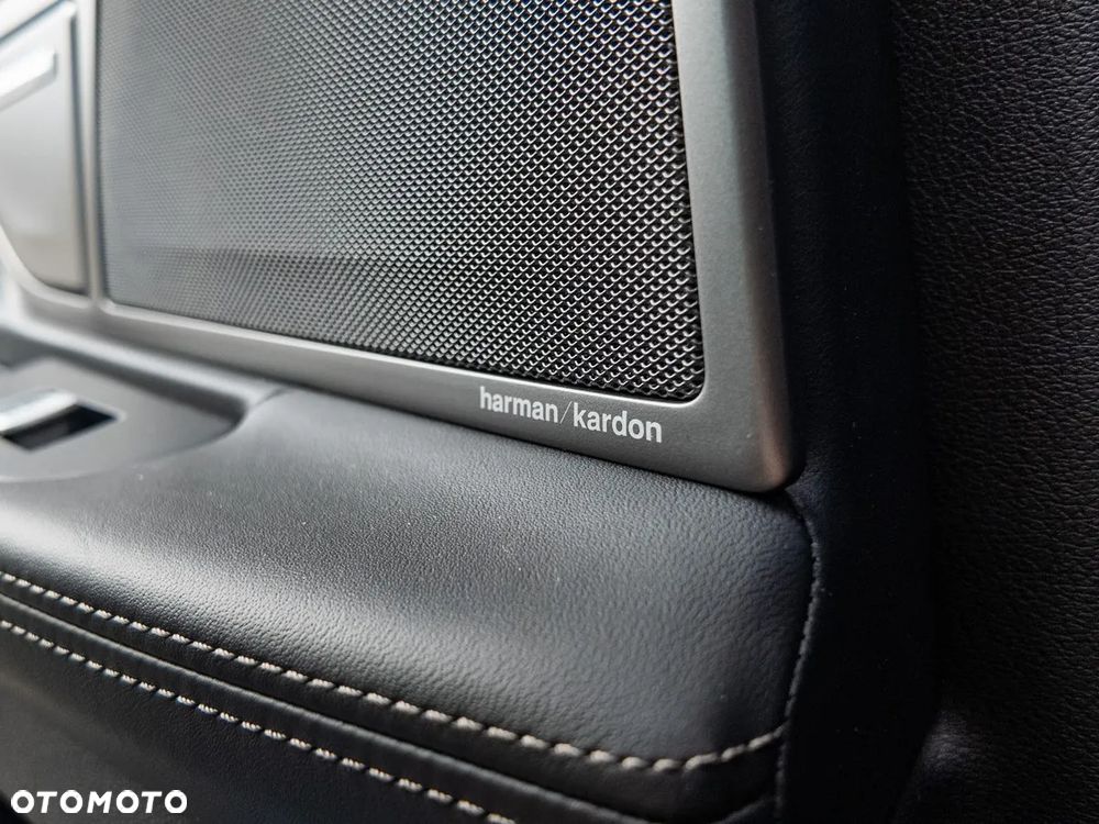 BMW Seria 7 750d xDrive - 23