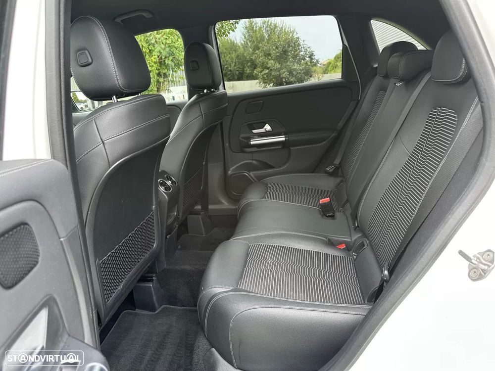 Mercedes-Benz B 200 7G-DCT AMG Line Advanced Plus - 59