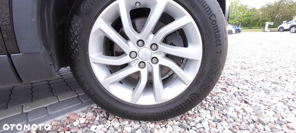 Land Rover Discovery Sport - 39