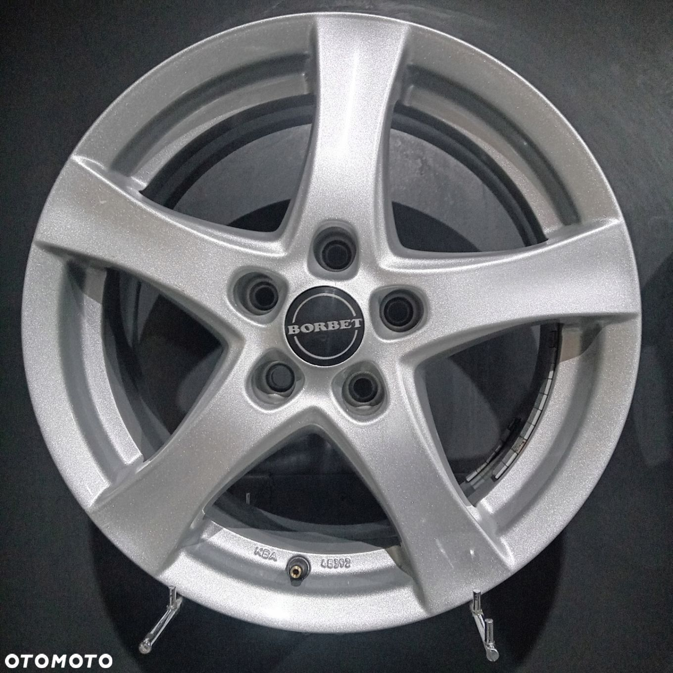 Felgi 16 5x112 Skoda Octavia III, VW Golf VII Passat B8 F504692-25 - 5