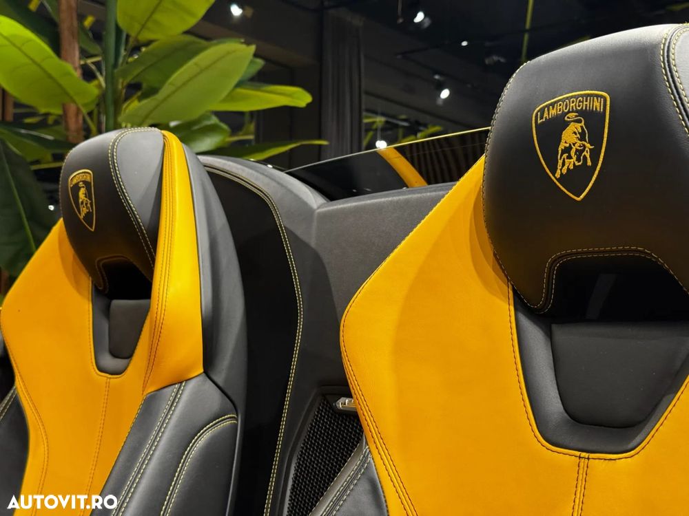 Lamborghini Huracan - 21