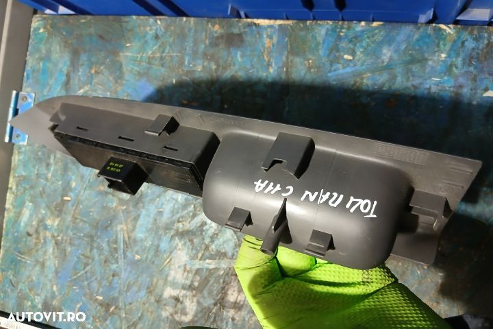 Butoane geam sofer 1T1867371H 5k4959857 1T1867371H 5k4959857 Volkswag - 3