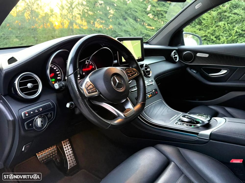 Mercedes-Benz GLC 220 d 4Matic 9G-TRONIC AMG Line - 12