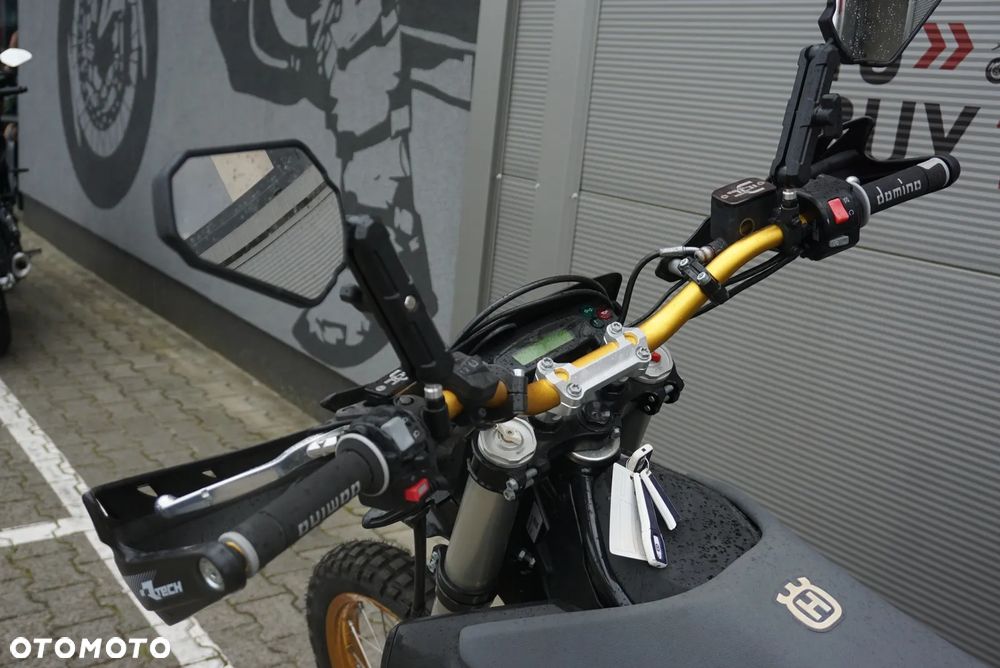 Husqvarna 701 - 11
