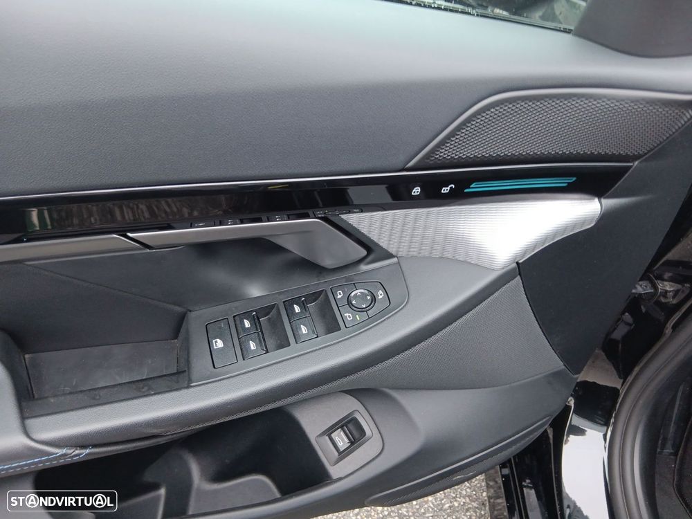 BMW 530 e Pack Desportivo M - 15