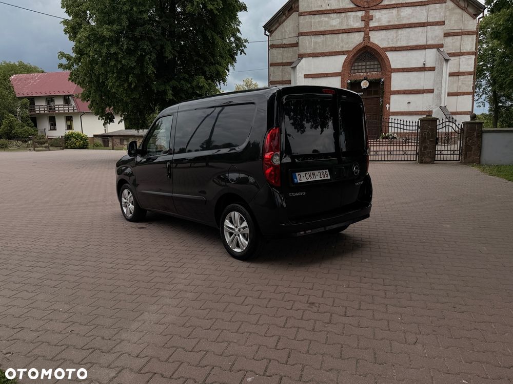 Opel Combo - 10