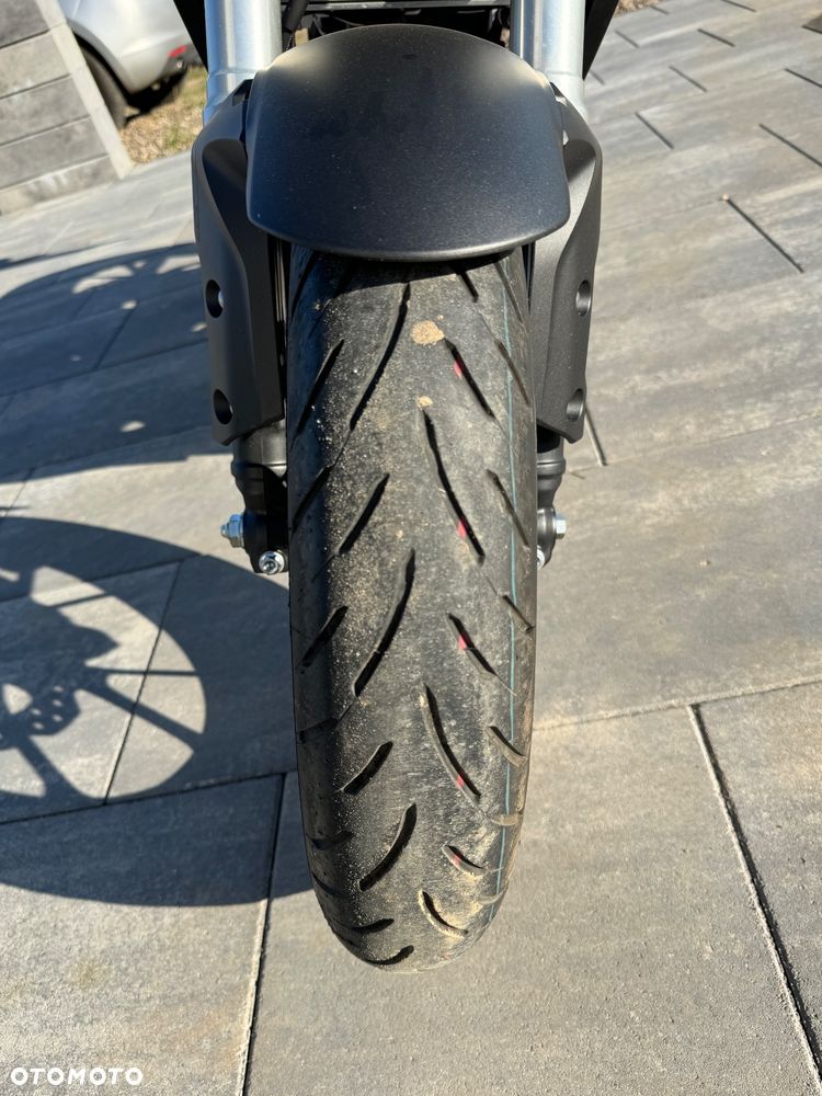 Honda CB - 11