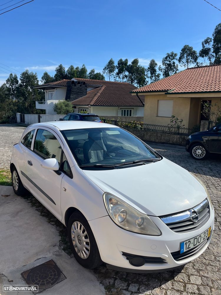 Opel Corsa - 3