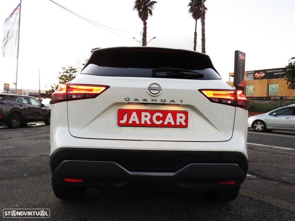 Nissan Qashqai 1.3 DIG-T N-Connecta LED Xtronic - 5