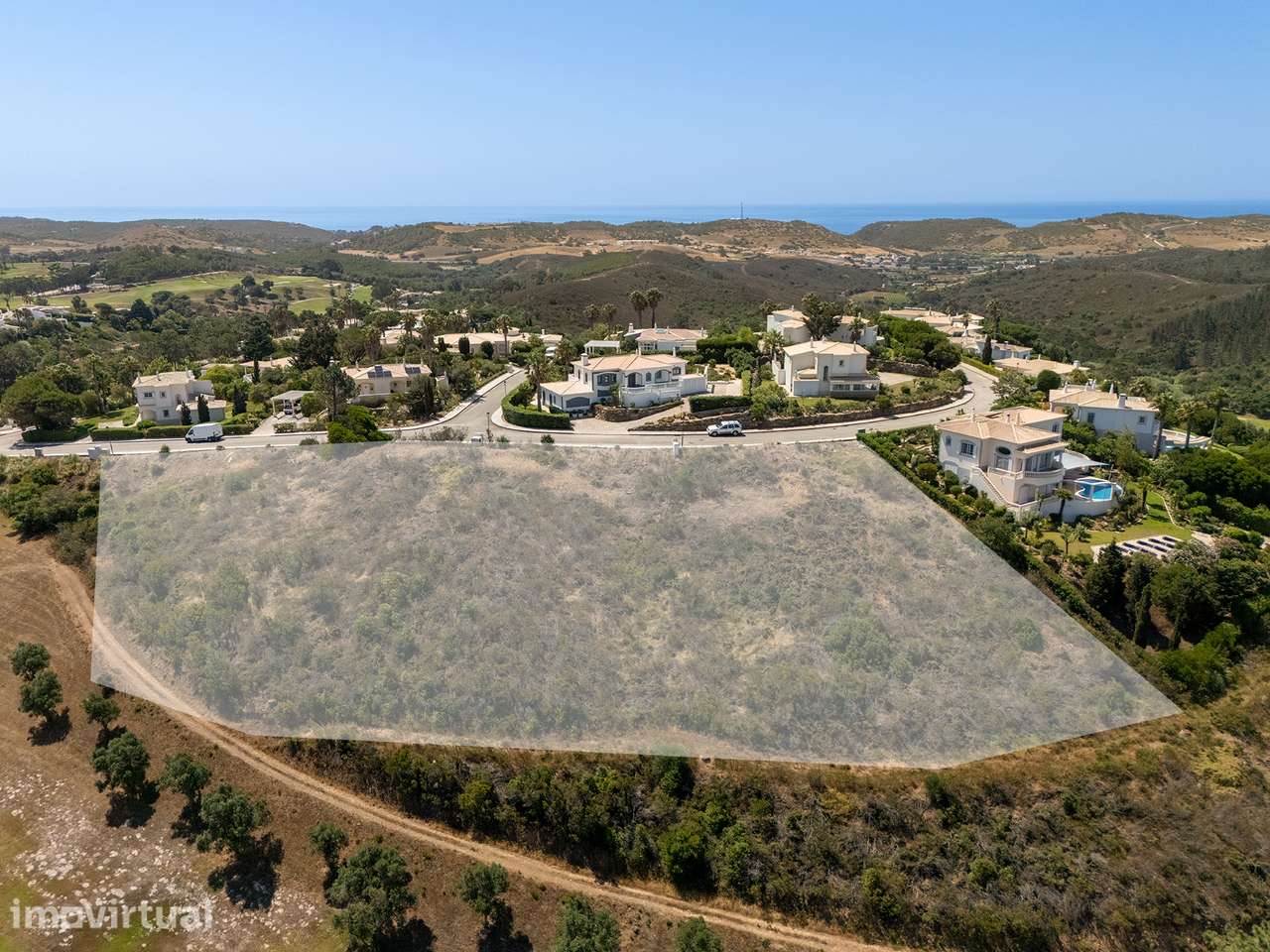 CONJUNTO EXCLUSIVO DE 4 LOTES URBANOS PARA CONSTRUÇÃO NO GOLFE DE SANT - Grande imagem: 3/8