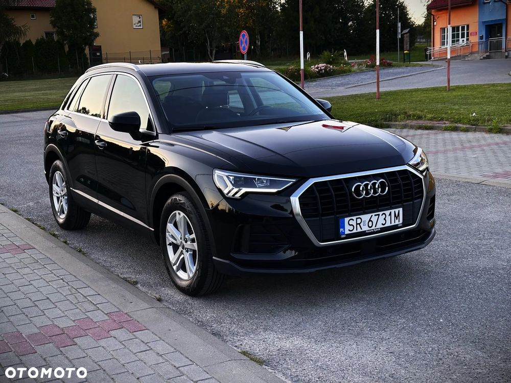Audi Q3 35 TFSI - 1