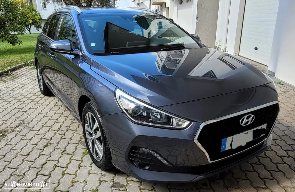 Hyundai i30 SW 1.6 CRDi Style Plus TA 7DCT - 11