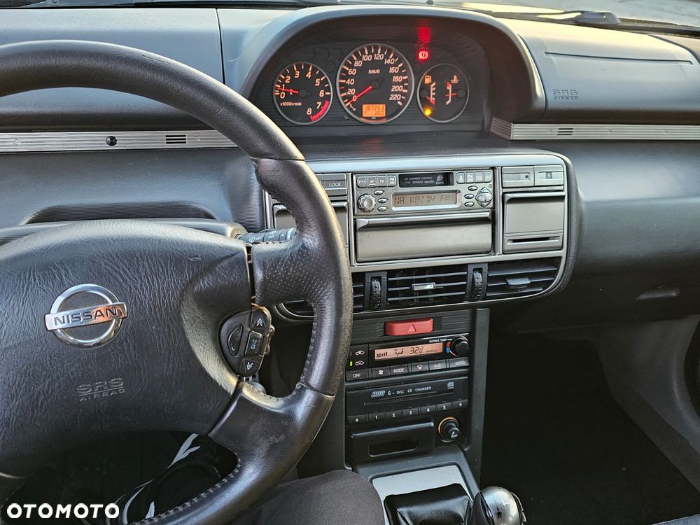 Nissan X-Trail 2.0 4x2 Comfort - 23