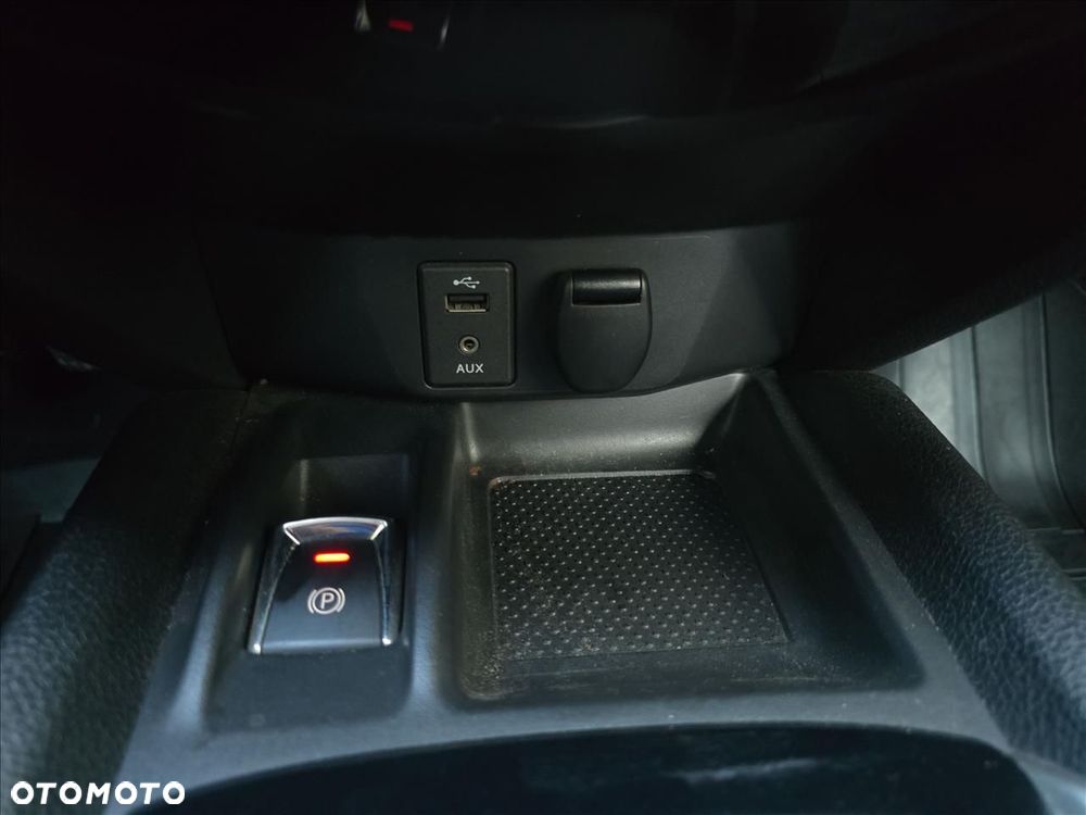 Nissan X-Trail 1.6 DCi Tekna 2WD EU6 - 17
