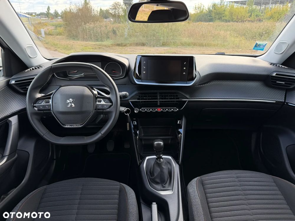 Peugeot 2008 1.2 PureTech Active S&S - 20