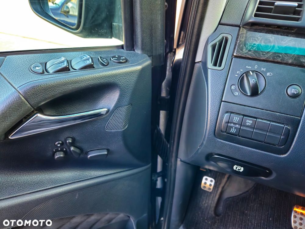 Mercedes-Benz Viano - 20