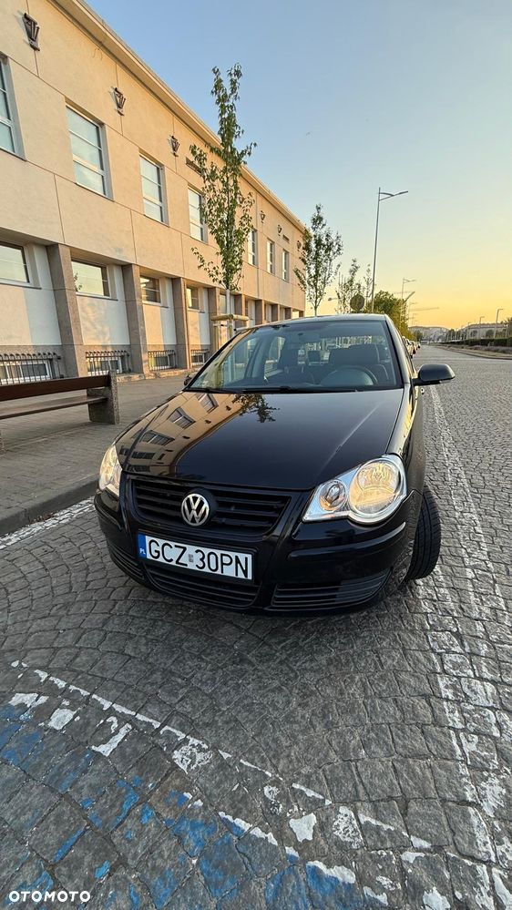 Volkswagen Polo 1.4 16V Comfortline - 5