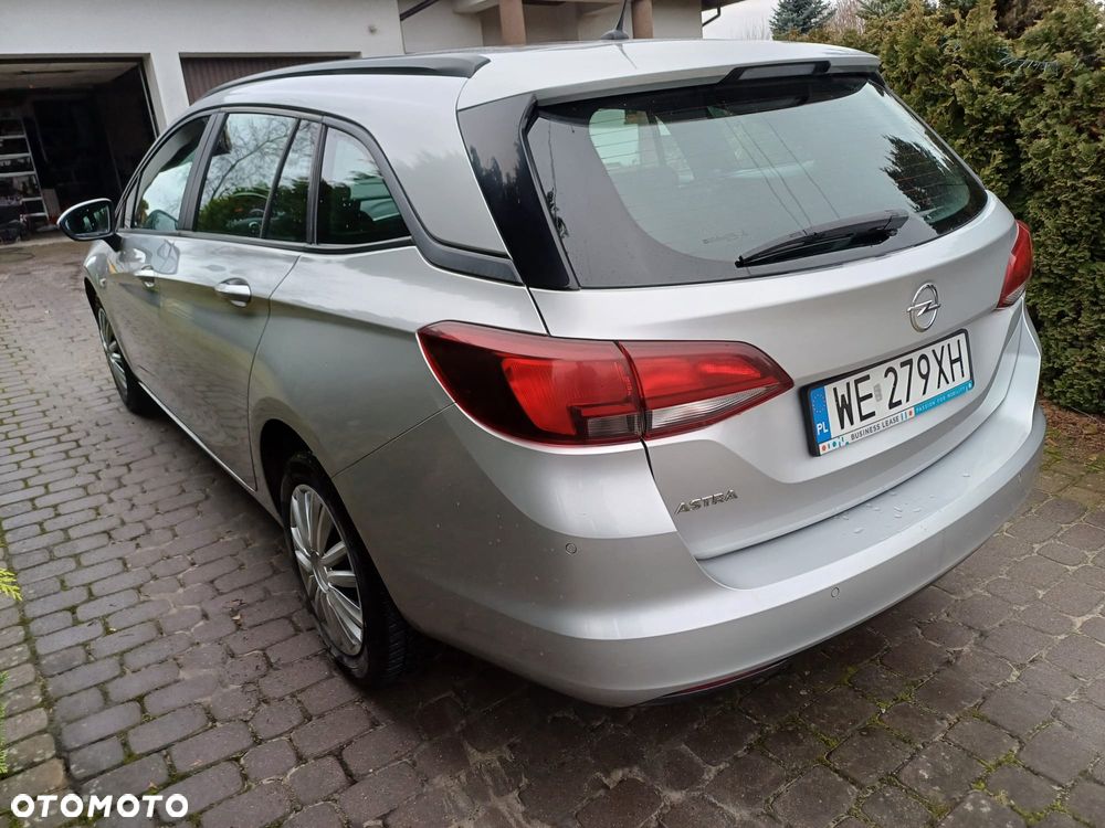 Opel Astra 1.6 CDTI Elite - 8