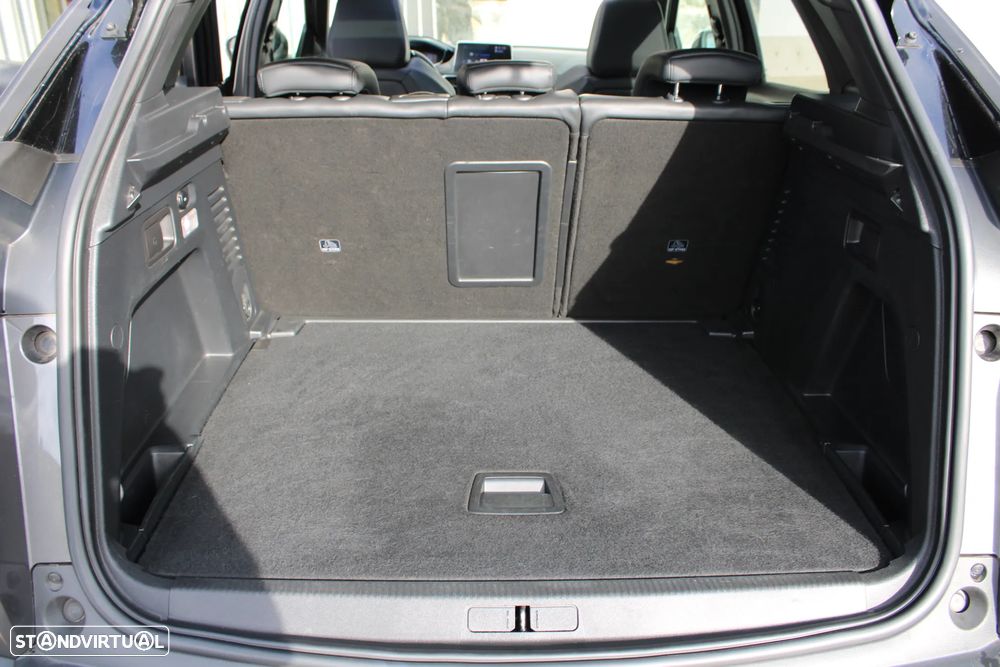 Peugeot 3008 2.0 BlueHDi GT EAT8 - 28