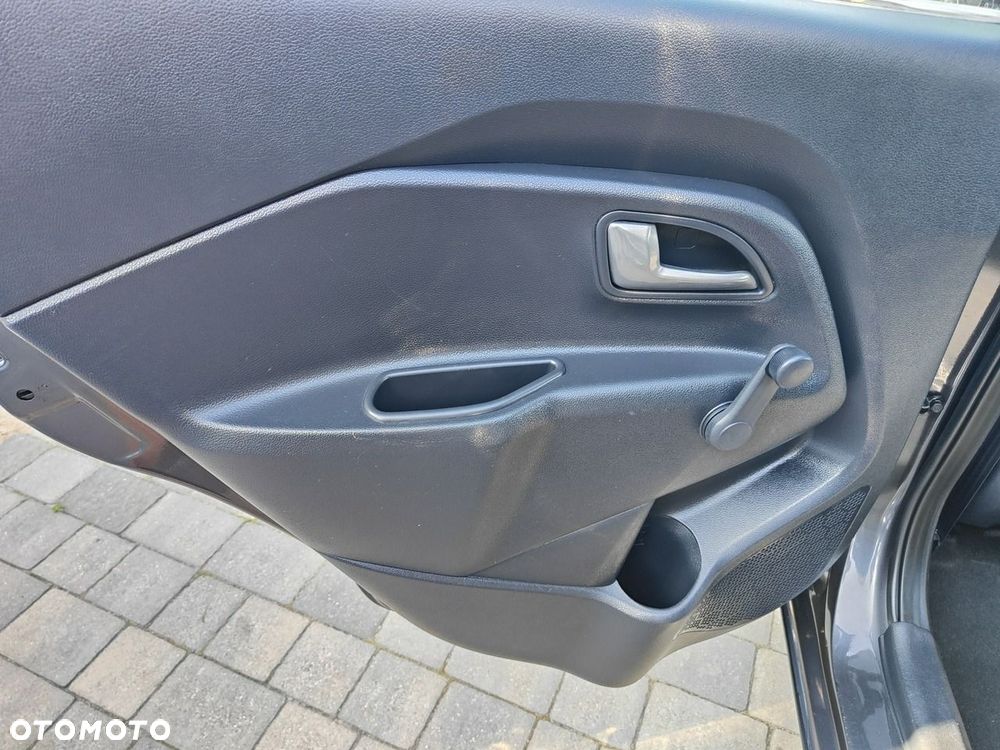 Kia Rio 1.2 Attract - 22