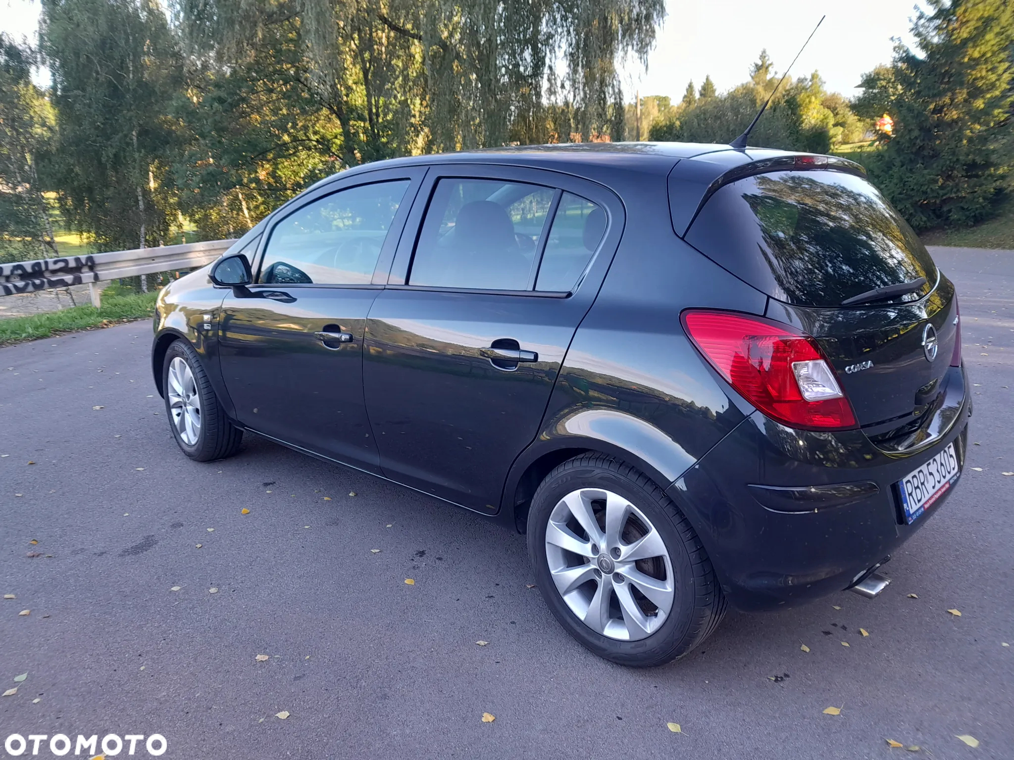 Opel Corsa 1.2 16V Color Edition - 5