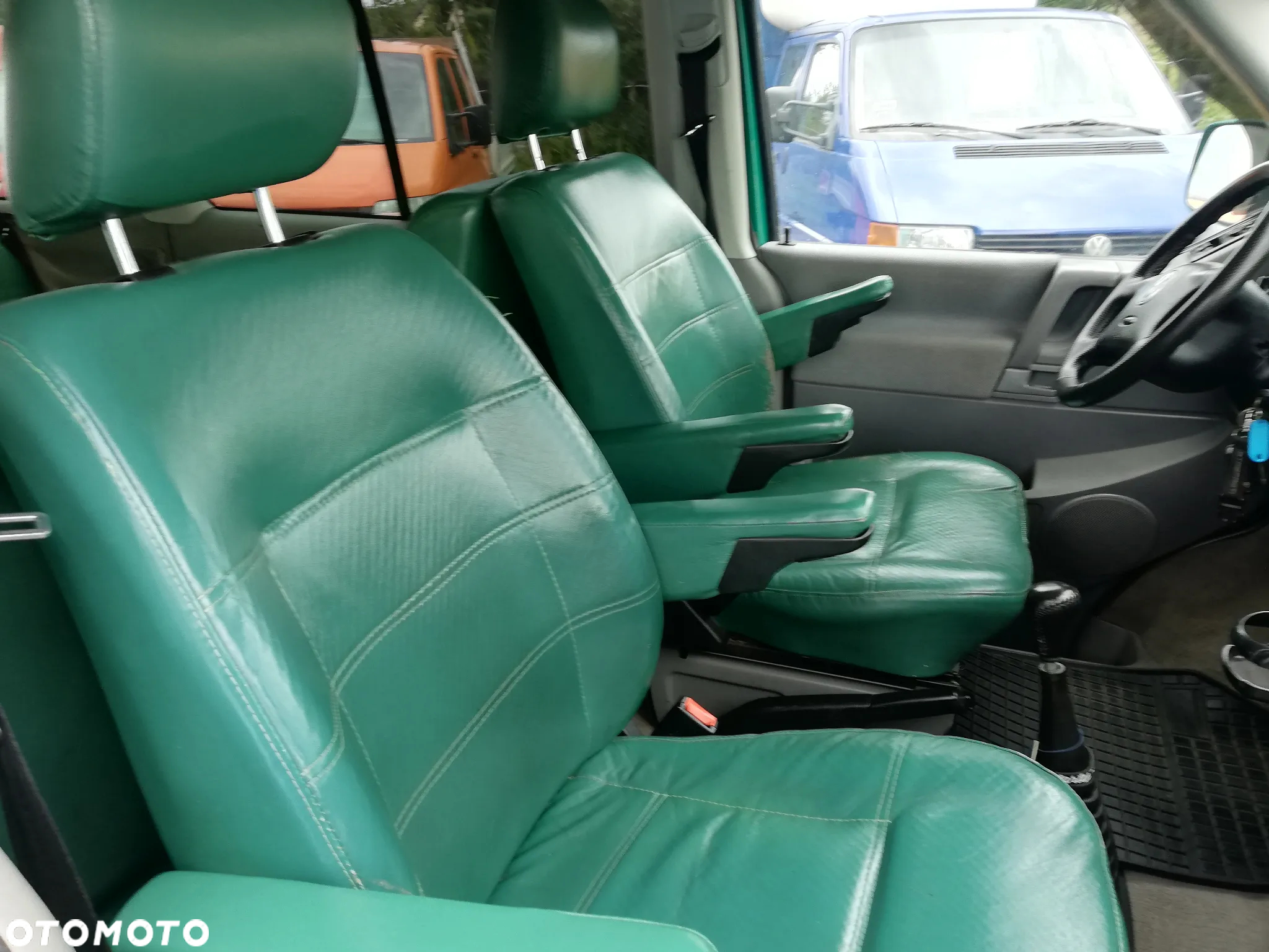 Volkswagen Multivan TDI - 27