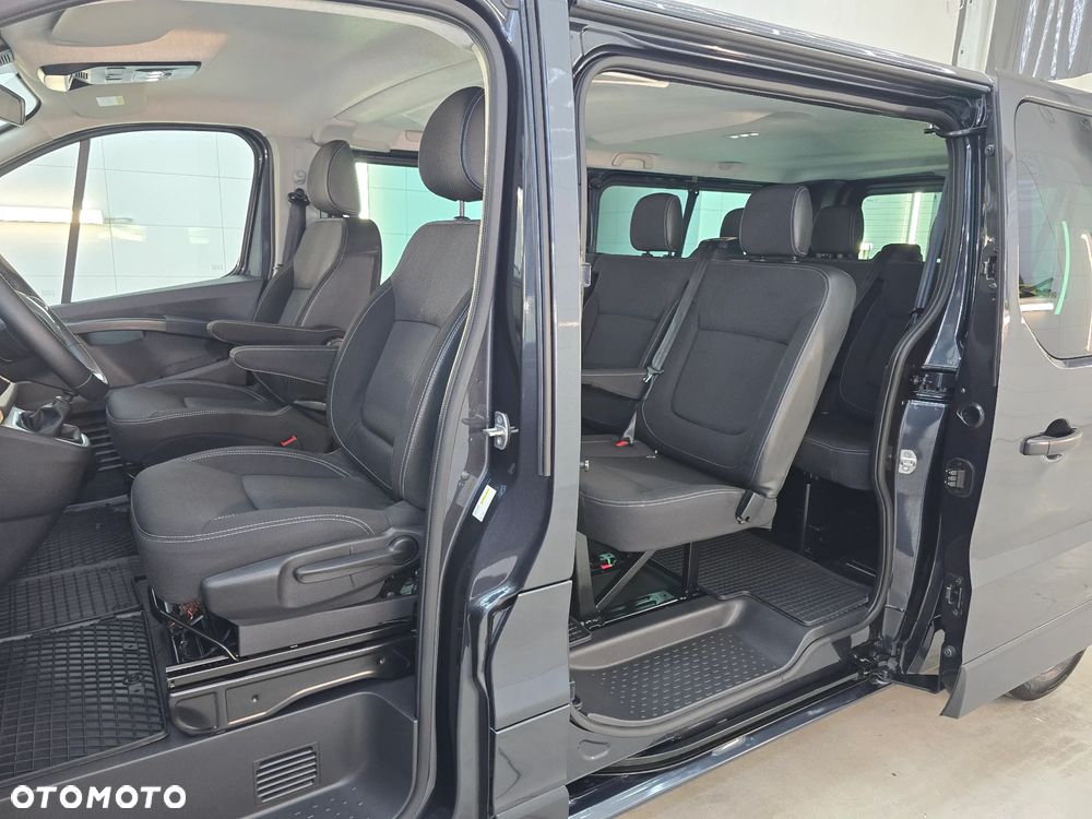 Renault Trafic - 26