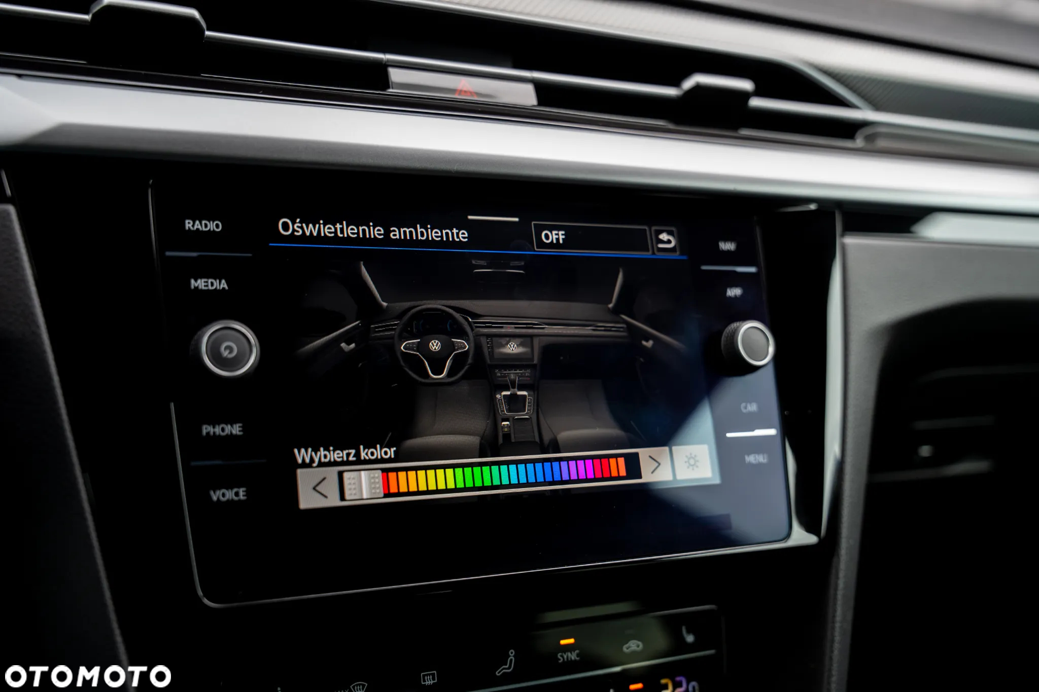 Volkswagen Arteon 2.0 TSI R-Line DSG - 18