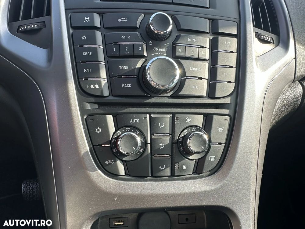 Opel Astra 1.6 TWINPORT ECOTEC Active - 9