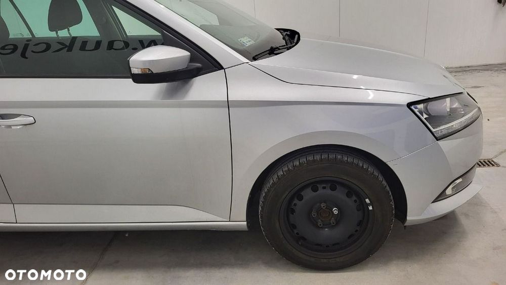 Skoda Fabia 1.0 TSI Ambition - 4