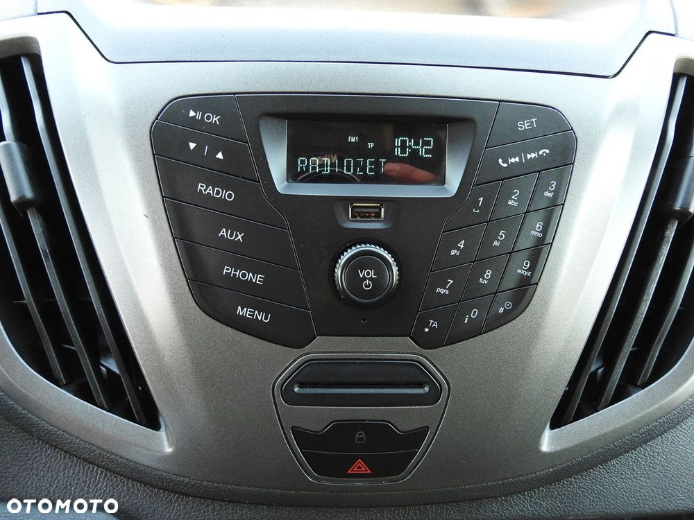 Ford TRANSIT  KONTENER WINDA 8 PALET BLIŹNIACZE KOŁA KLIMATYZACJA  130KM - 33