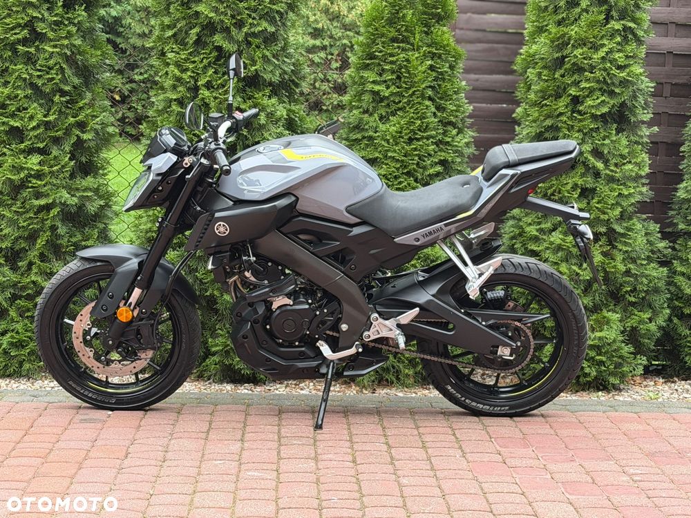 Yamaha MT - 7