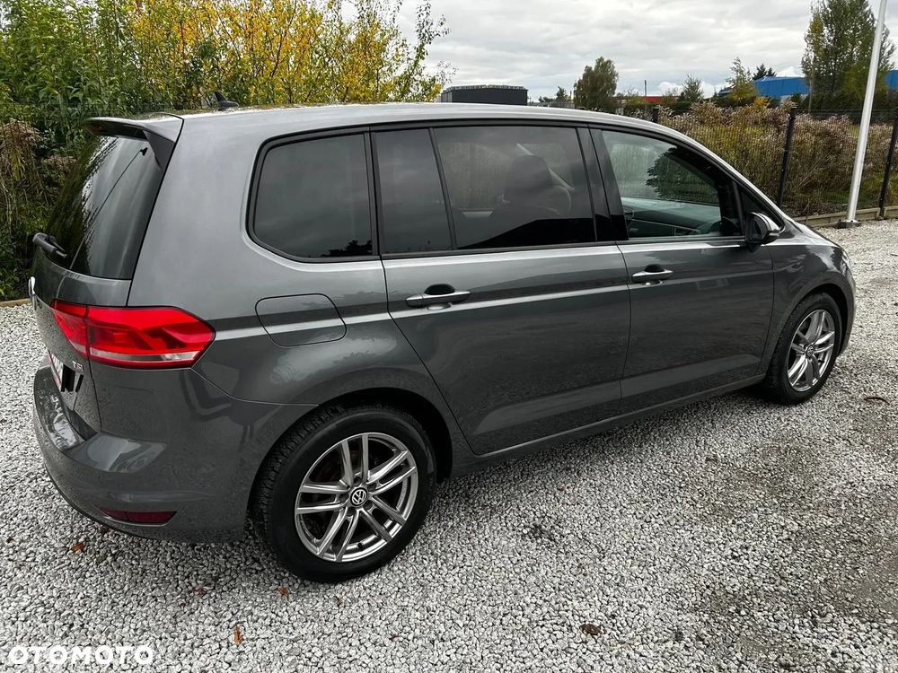 Volkswagen Touran 1.4 TSI BMT Comfortline - 9