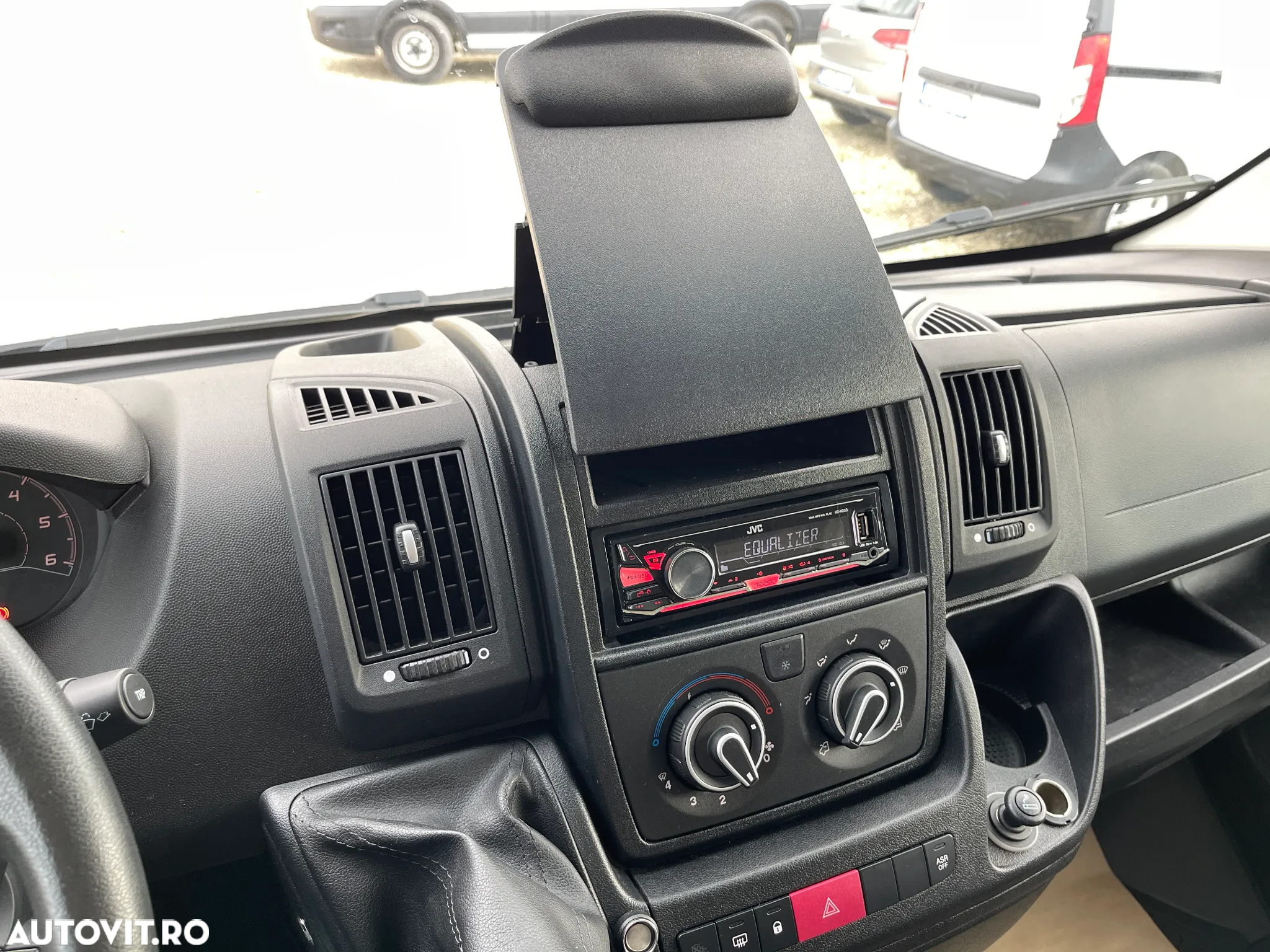 Peugeot Boxer - 11