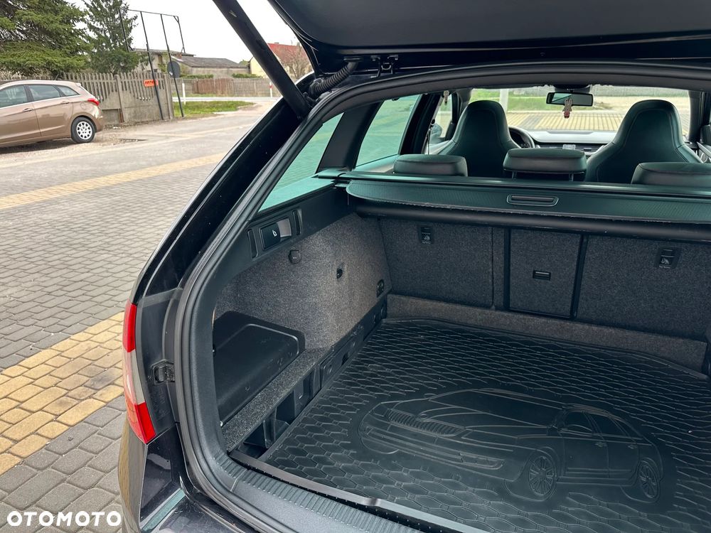 Skoda Octavia 2.0 TDI DSG RS - 17