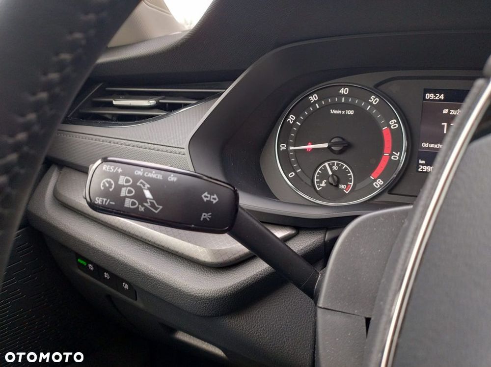 Skoda Octavia 1.5 TSI ACT Ambition - 25