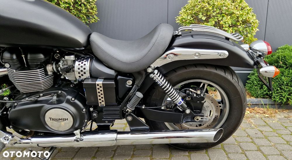 Triumph Speedmaster - 30