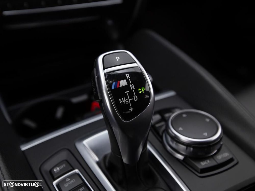 BMW X6 M50 d xDrive - 23