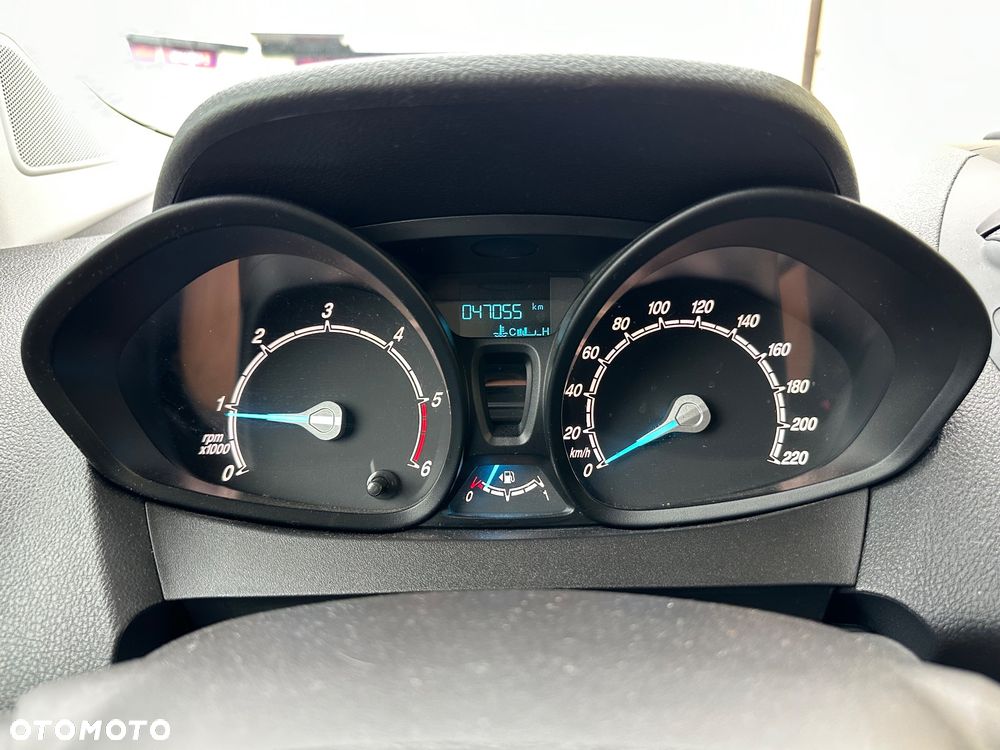 Ford TRANSIT COURIER - 18