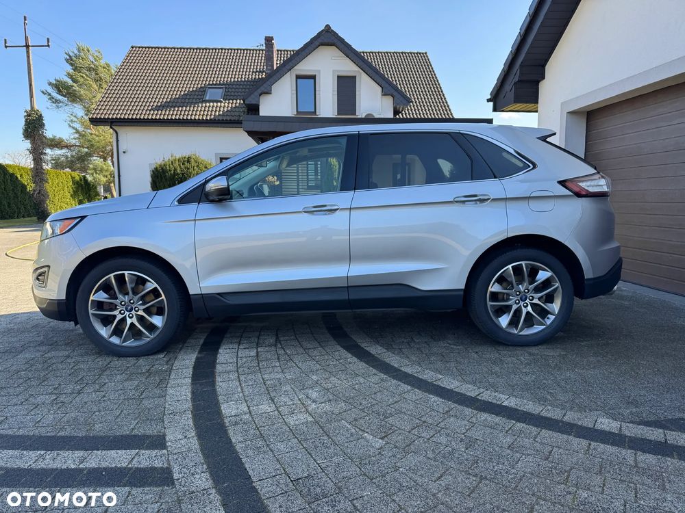 Ford Edge - 2