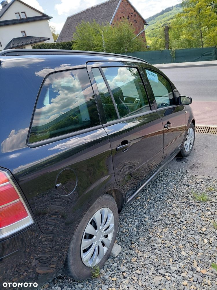 Opel Zafira - 6