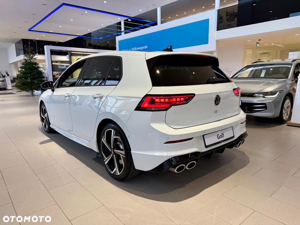 Volkswagen Golf 2.0 TSI 4Motion R DSG - 8