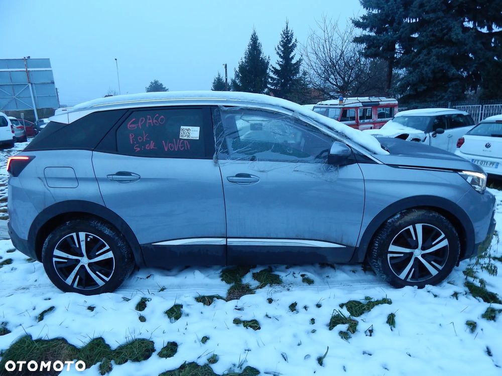 Peugeot 3008 PureTech 130 Stop & Start GPF EAT8 Allure Business-Paket - 6