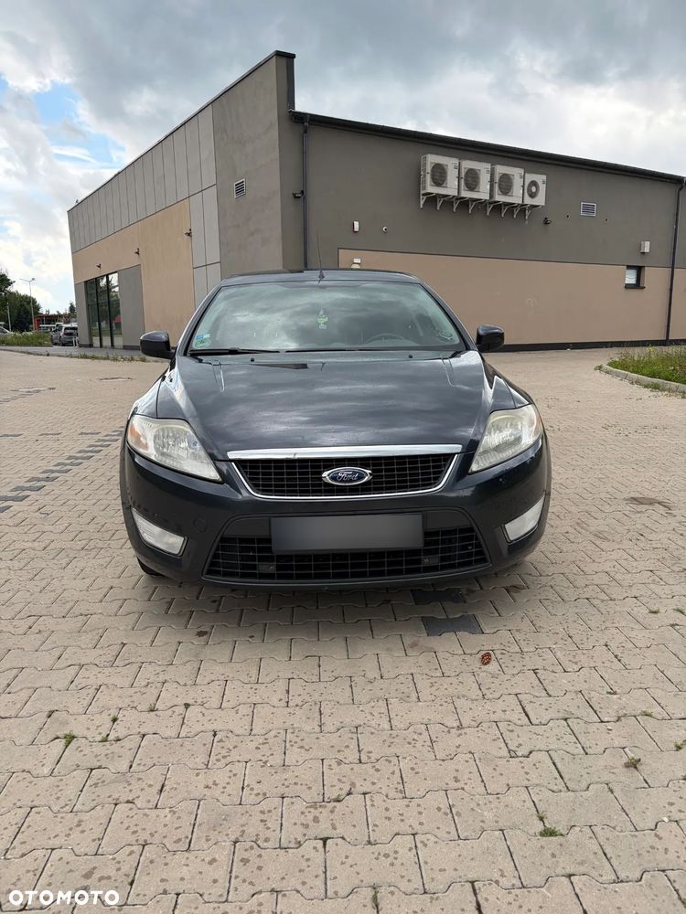 Ford Mondeo - 8