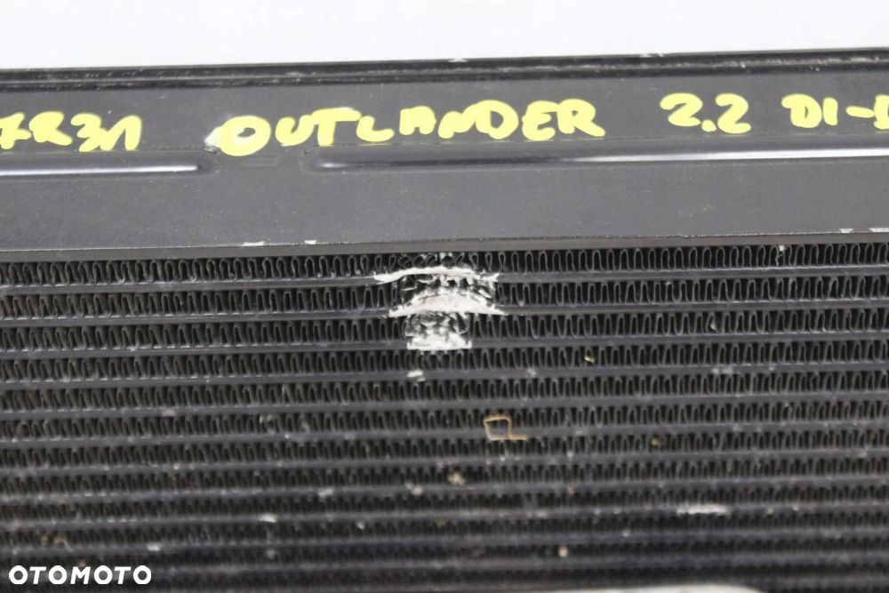 BELKA ZDERZAKA PRZEDNIEGO PRZÓD INTERCOOLER MITSUBISHI OUTLANDER II 2.2 D - 4
