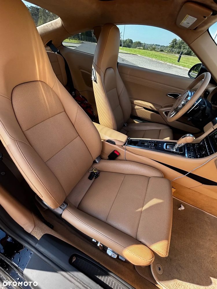 Porsche 911 Carrera PDK - 11