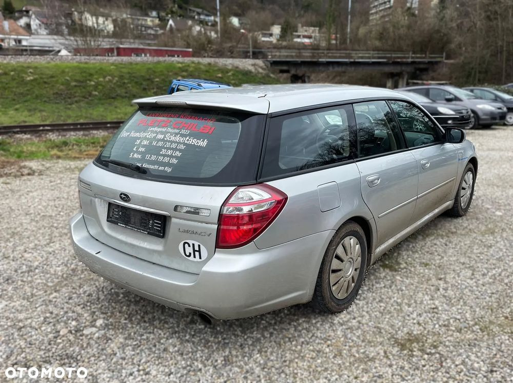 Subaru Legacy 2.0R GL - 5
