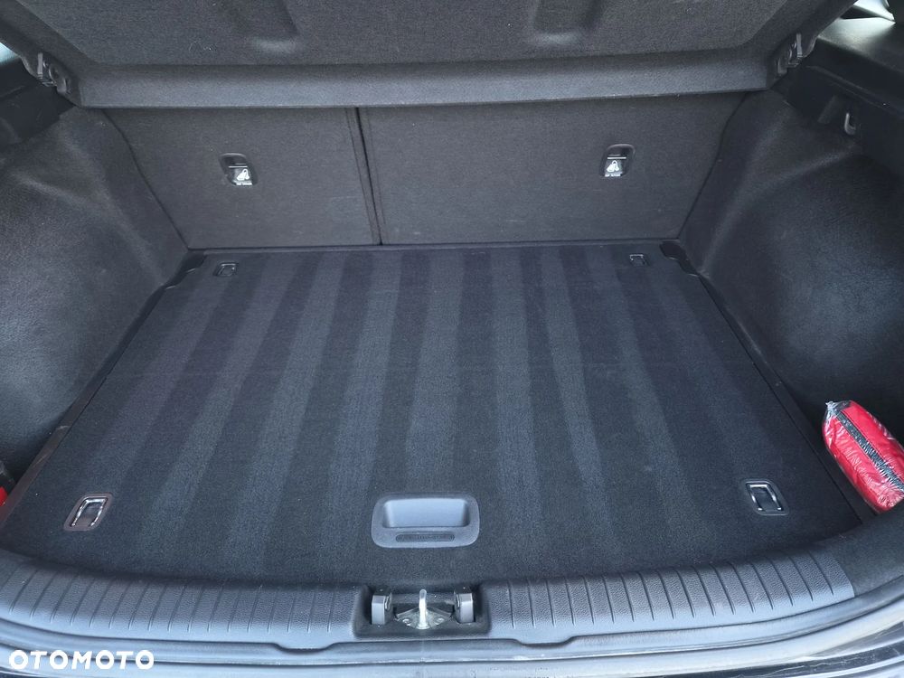 Kia Ceed 1.5 T-GDI M - 23